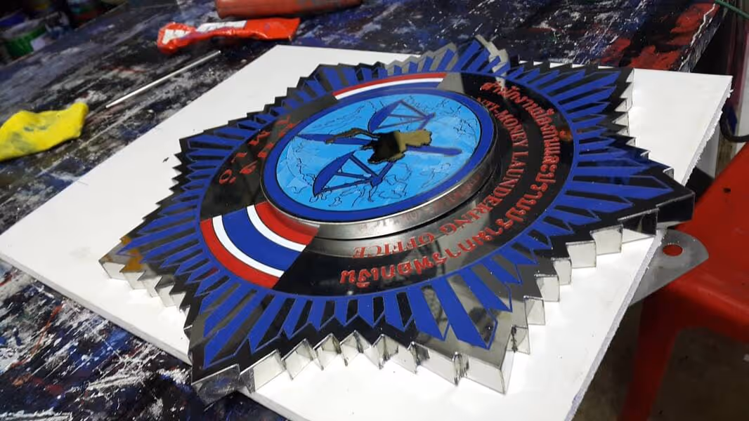 ตัวอักษรสแตนเลสสีทอง‼️ ไลน์@1sticker โลโก้สแตนเลสกัดกรด รับทำป้ายโลโก้ทุกแบบ